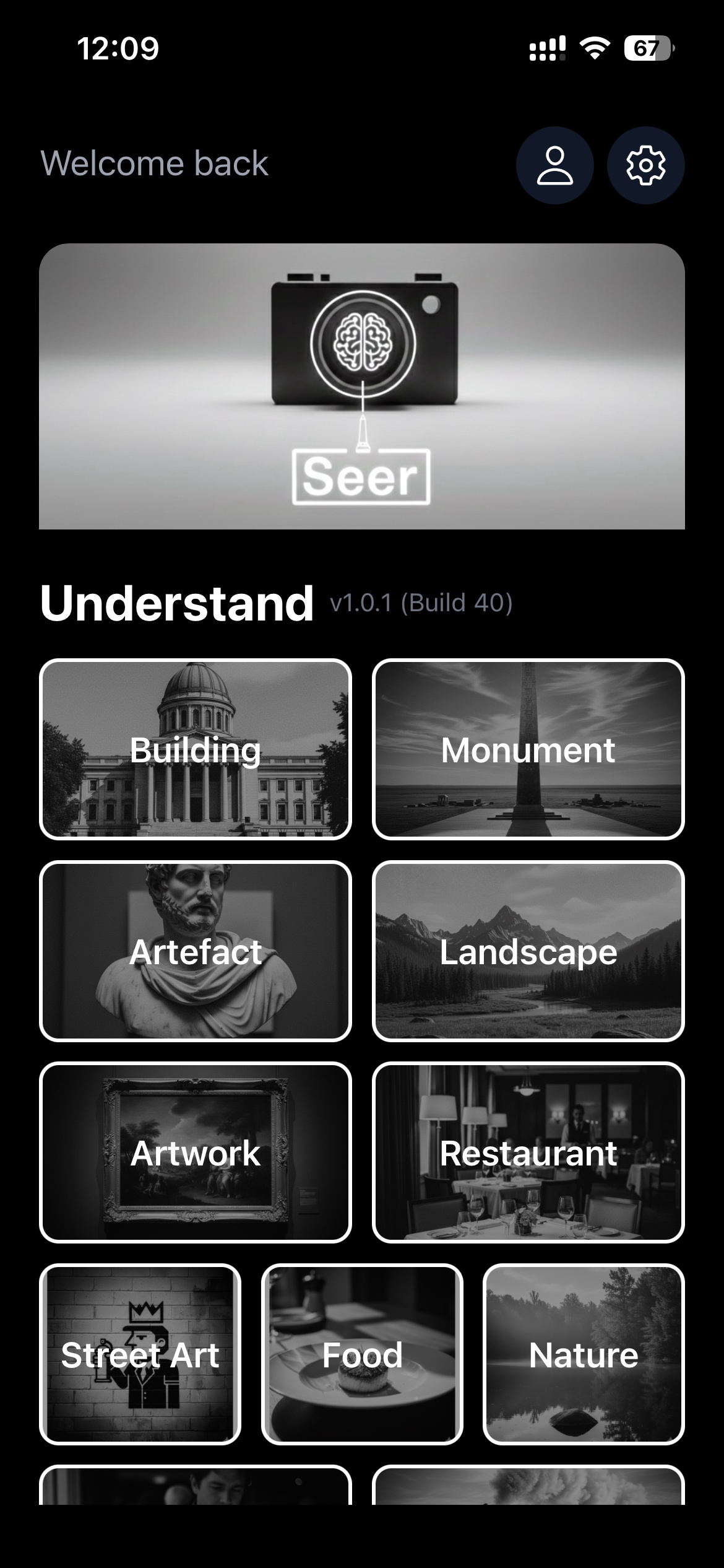 Seer home screen with camera and prompt buttons